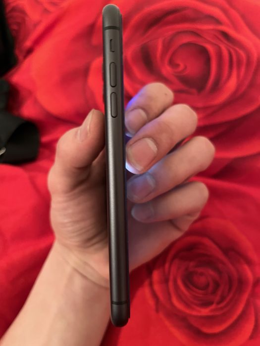 iPhone 11 128gb black