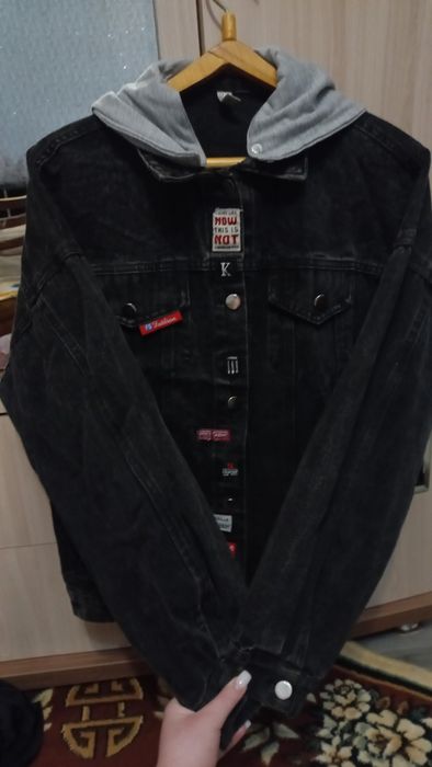 Джинсовая куртка