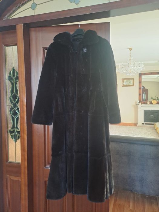 Продам канадскую шубу