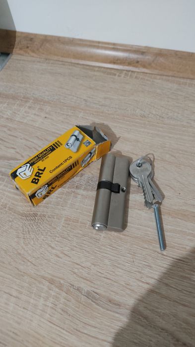 Разное (домашние принадлежности, игры, до)