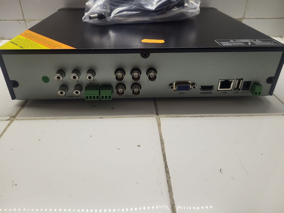 Продавам DVR с 1ТВ диск