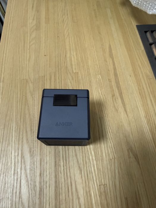 Statie incarcare magsafe Anker cube 3-in-1