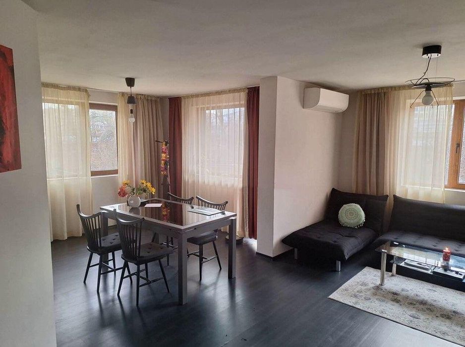 Дава се под наем Тристаен апартамент в София, Хладилника - 120 кв.м за 763.98 € - Снимка #3