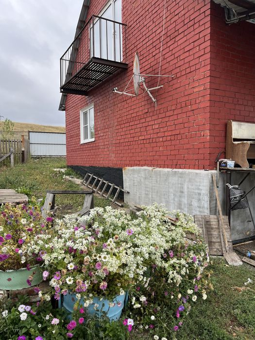 Дом кирпичный продам