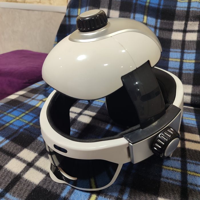 Массажёр для головы.