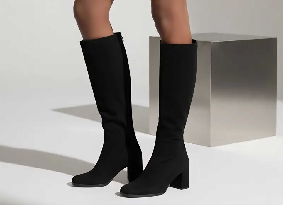 Нови велурени ботуши