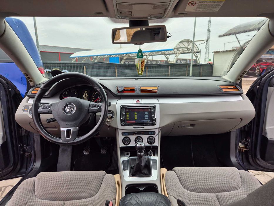De vanzare vw passat b6