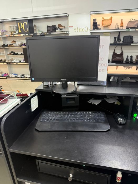 Продается отдел обуви