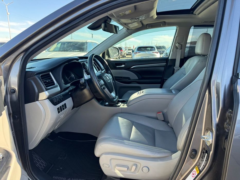 Тойота хайлендер