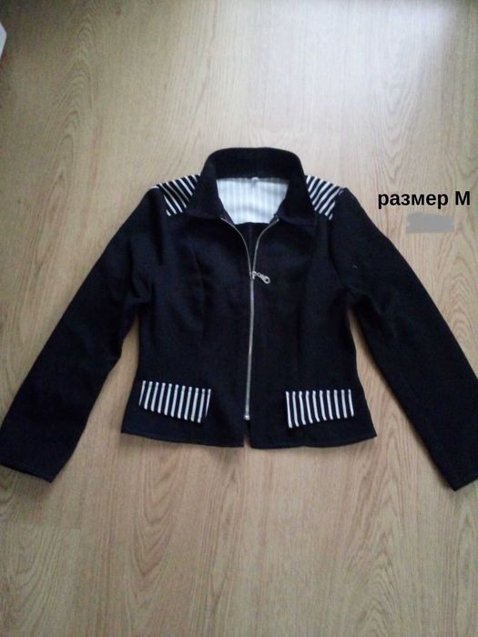 Дамски дрехи панталони бермуди сака