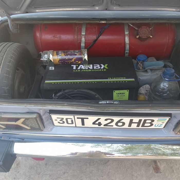 Vaz2106 sotiladi
