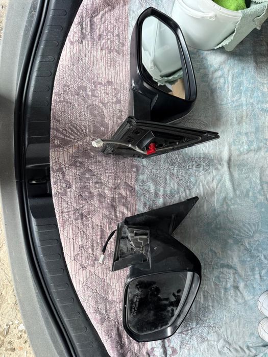 Зеркала RAV4(2015 год)