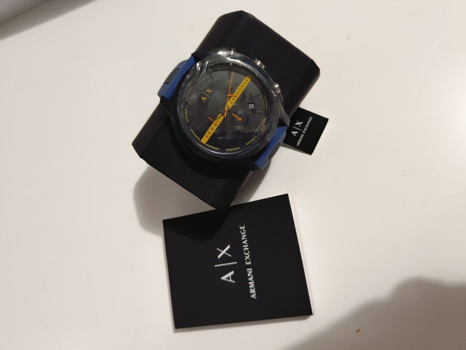 Orginal Armani Exchange erkaklar soati.