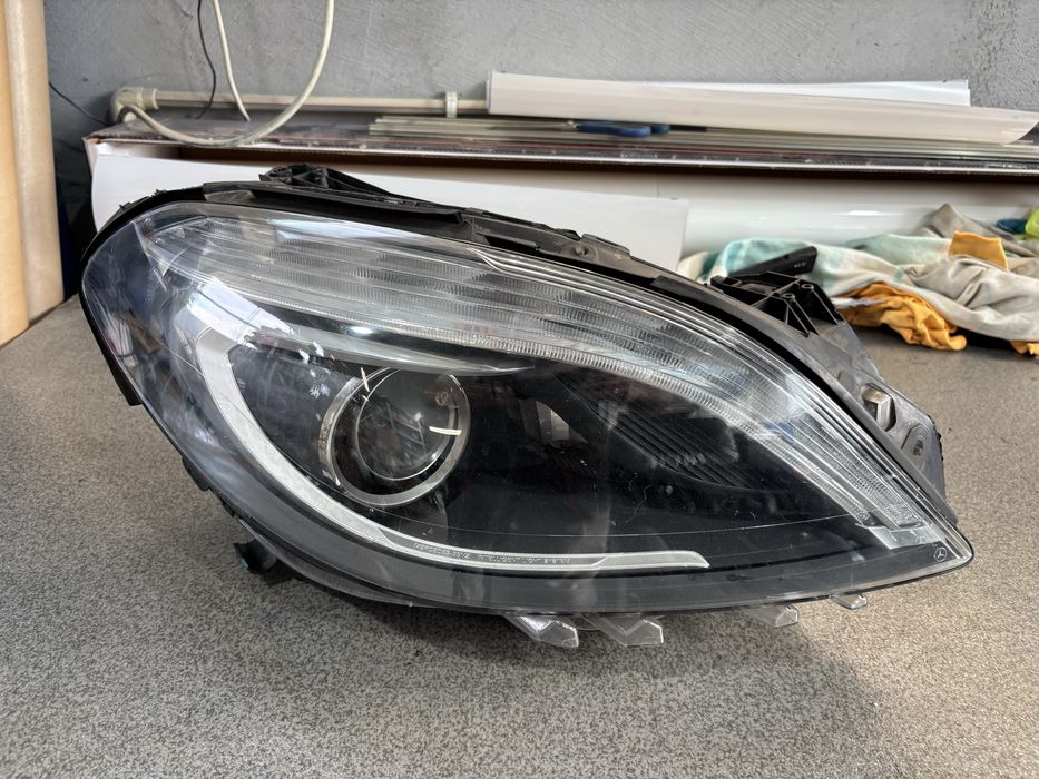 Far farove Mercedes B w246 фар фарове мерцедес Б 246
