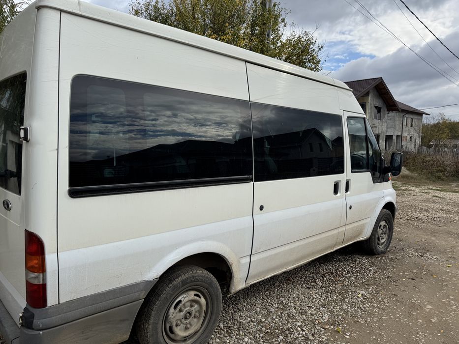 Ford transit 8+1  2003