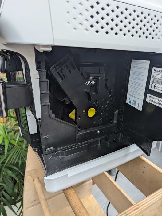 Espressor automat Philips 3200 LatteGo EP3249/70