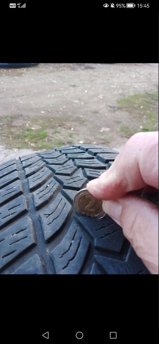 Зимни гуми 215 65 16   60лв. 2бр.