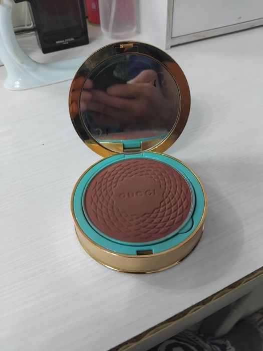 Продам Бронзер Gucci