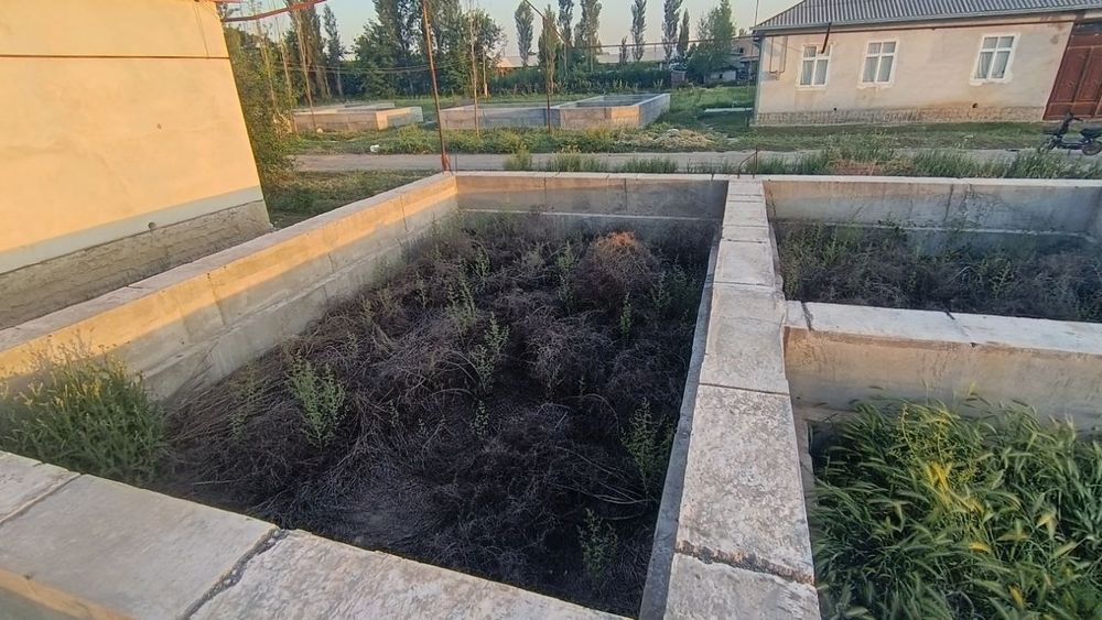 Участка сотилади