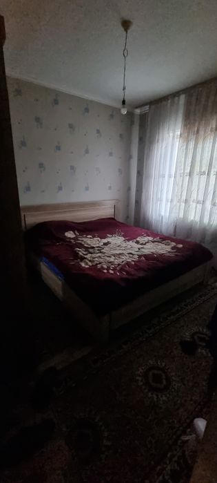 Продается своя 3 комнатная квартира на Алгоритме на  масивеГулистан