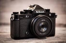 Nikon 26mm F2.8 Pancake Foto Mirrorless Montura Z Full Frame