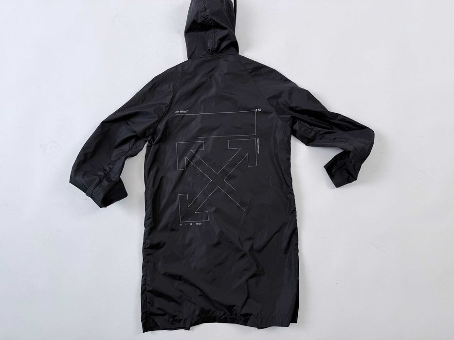 Off-White яке/дъждобран - размер XS (пасва на L) - като ново