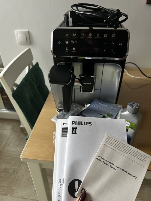 Espressor automat Philips 4300 Series
