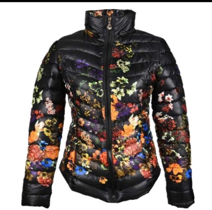 Демисезонная куртка. Размер 38-42.