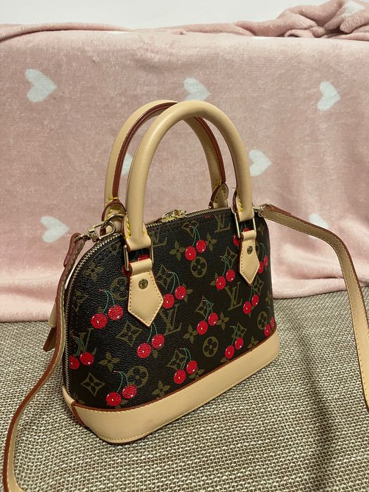 Geanta model Louis Vuitton