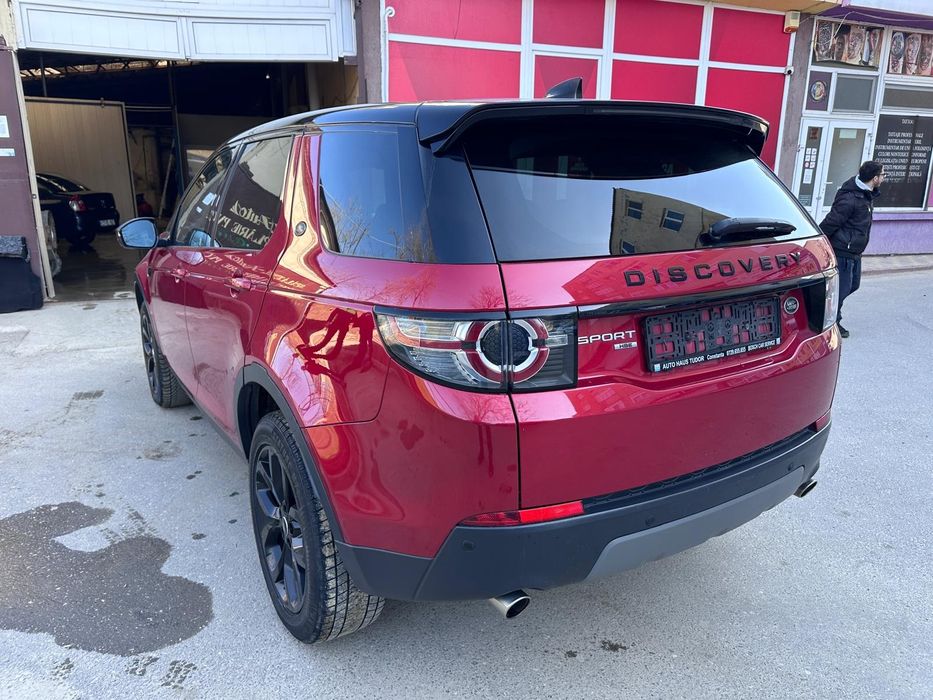 LAND ROVER Discovery Sport TD4 HSE