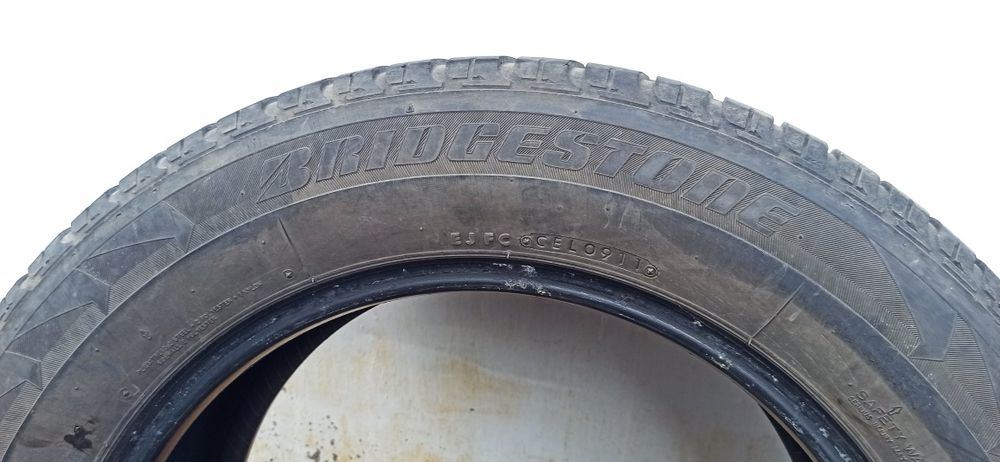 Vând anvelope iarna