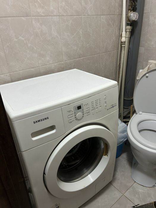 4 мкр , возле Азия молл