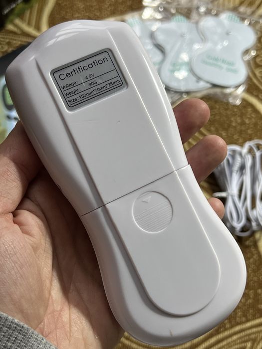 Электронный массажёр - Миостимулятор Health Herald