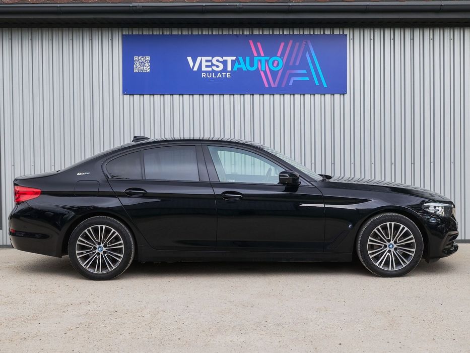 BMW Seria 5 BMW 530e/Sport Line/HUD/Camere 360/Incalzire fata-spate/Istoric/LED