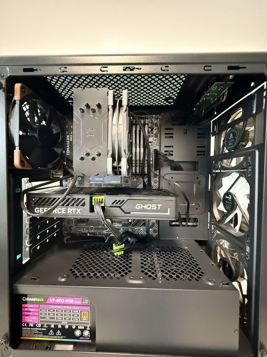 Vand PC Gaming cu AMD Ryzen7 5700x, 32GB DDR4, 1TB SSD, RTX 5060 8GB