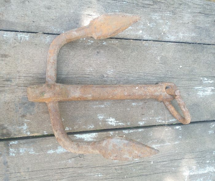 Продам якорь, кованный, раритет