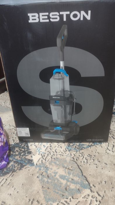 Пылесос моющий новый