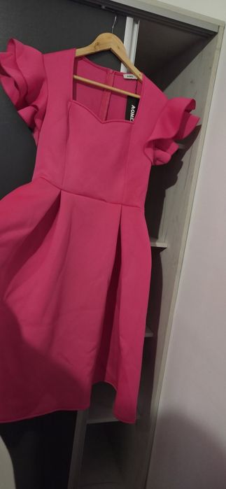 Цикламена рокля, нова с етикет