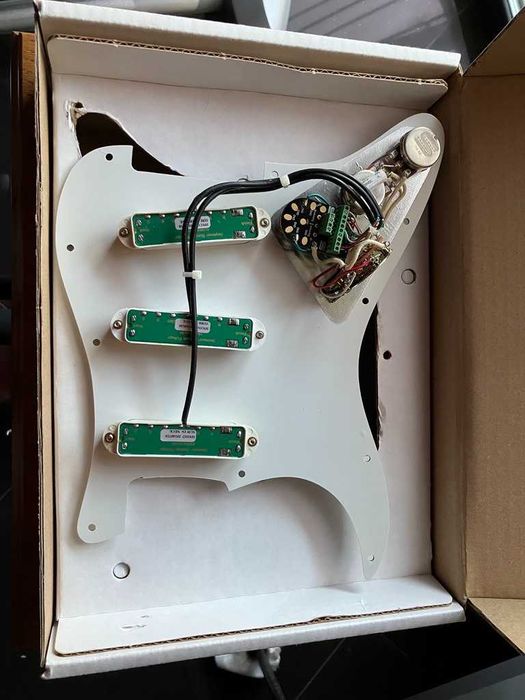 FENDER стайл гитарный пикгард Seymour Duncan звукосниматели