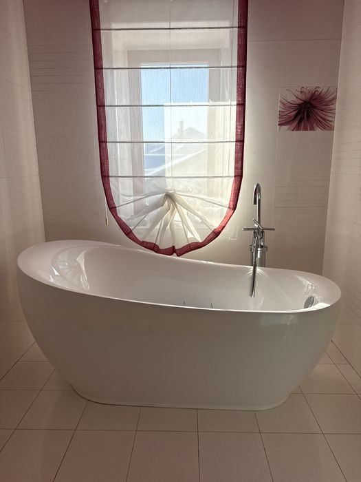 Продам мебель в ванную комнату