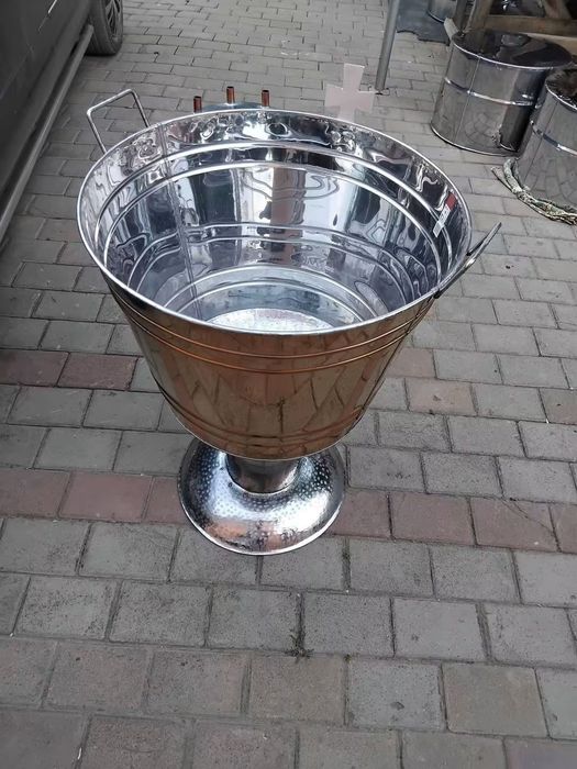 Vand cristelnita de botez