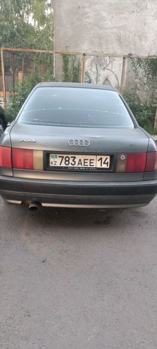 Продам Ауди 80 В4