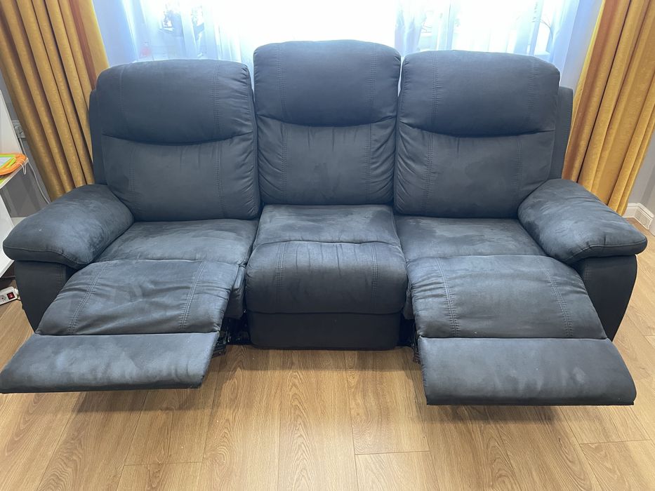 Диван с релакс механизъм