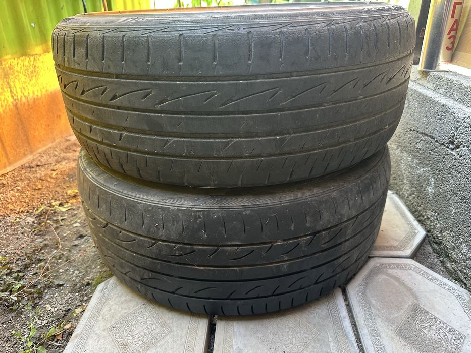 Dunlop 225/40/19  и  bridgestone 225/40/19