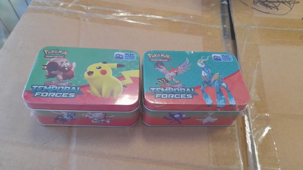 Рokemon карти фигурки и плюшени играчки