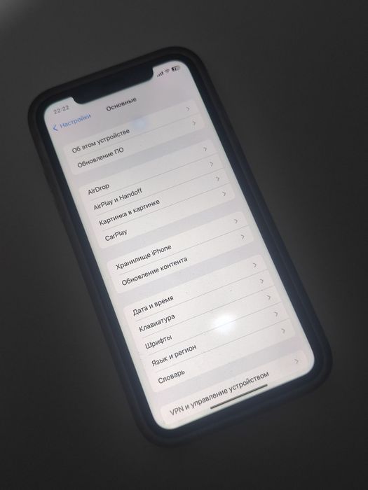 Продам iphone 11 4/64