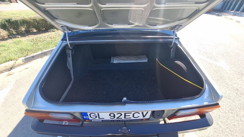Dacia 1310 TLX vehicul istoric