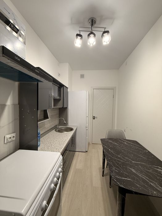 Продаю сваю квартиру Golden house Assalom havo