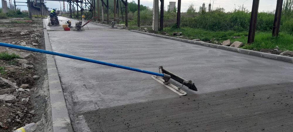 Elicopterizare beton industrial cu Cuart, sapa beton / ciment, Periat