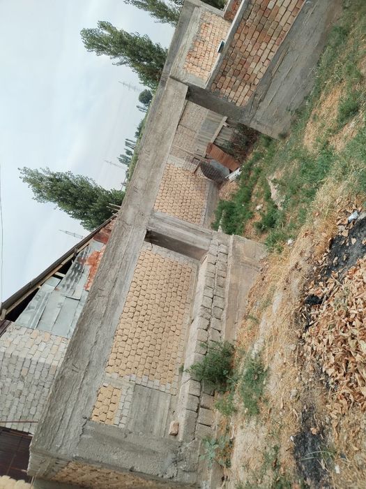 Каробка сотилади срочна